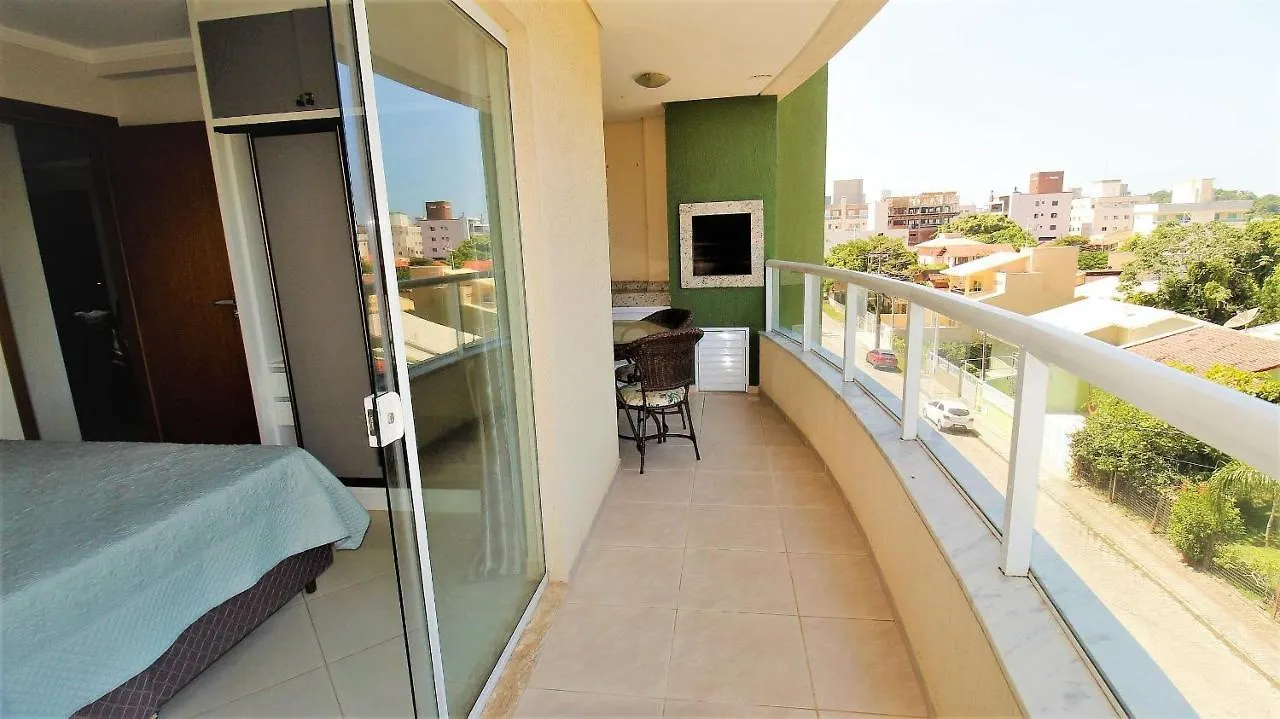 1024 - Apartamento Em Bombinhas Para Locacao De Temporada - Praia De Bombas Apartment