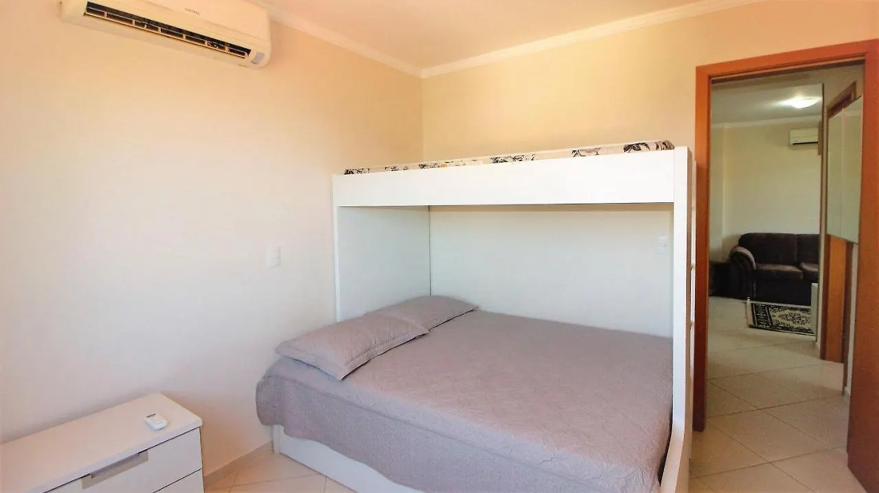 1024 - Apartamento Em Bombinhas Para Locacao De Temporada - Praia De Bombas