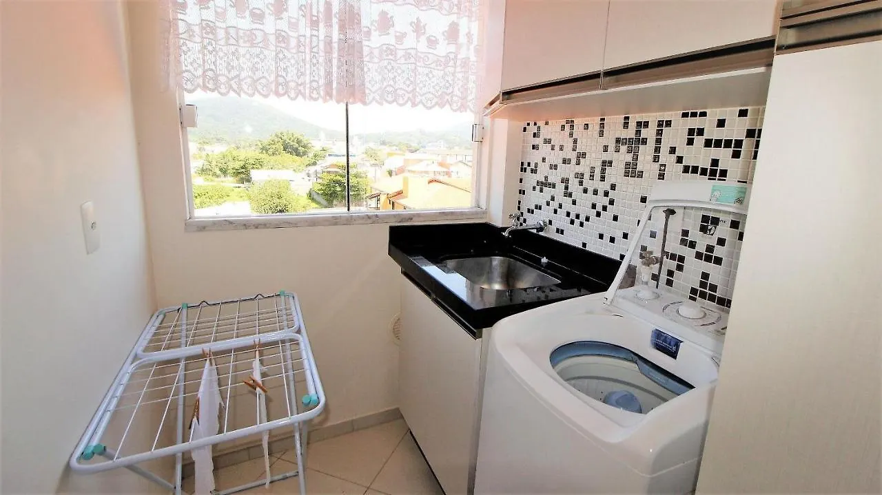 아파트 1024 - Apartamento Em Bombinhas Para Locacao De Temporada - Praia De Bombas